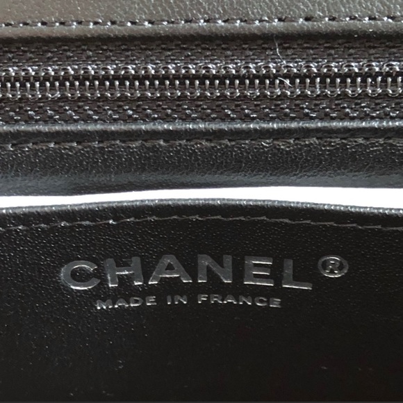 FULL SET - CHANEL Mini Classic Handbag (“So Black” - 21B) - Picture 14 of 16